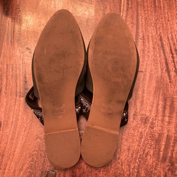 TOMS Jutti Embroidered Slip On Flats | Mules • Black • US 9 - Picture 3 of 7
